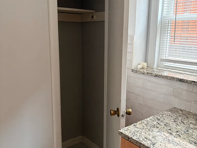 89 Draper St #1 — Photo 15