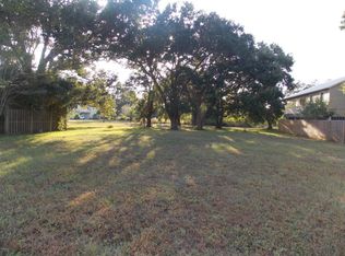 115 Beachview Dr, Pass Christian, MS 39571