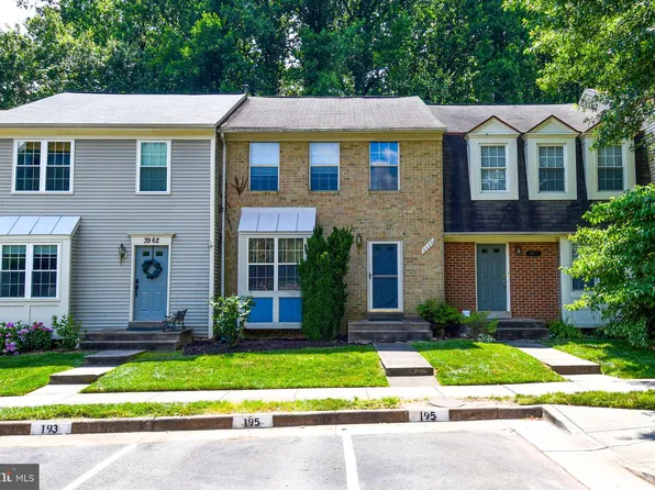 3960 Collis Oak Ct, Fairfax, VA 22033