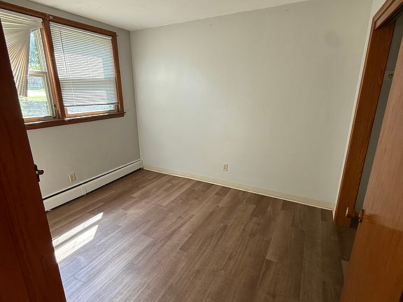 5th image of 9948 Penn Ave S APT 2