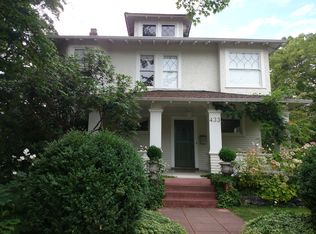 433 30th Ave S, Seattle, WA 98144