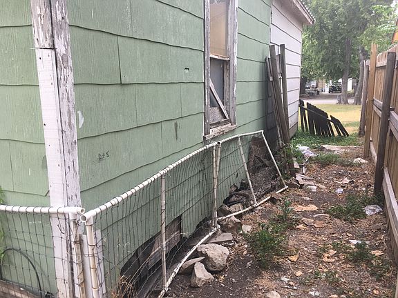 2nd image of 8220 Carlos St