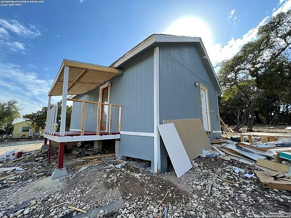2nd image of 11-12 18TH ST