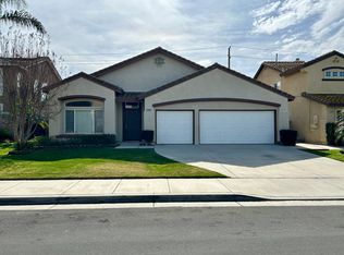 13441 Pinenut Path, Corona, CA 92880