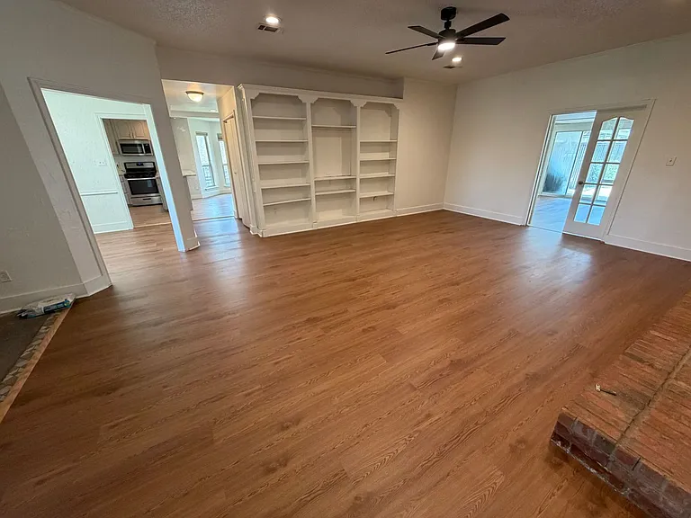 4909 Van Ness St — Photo 12