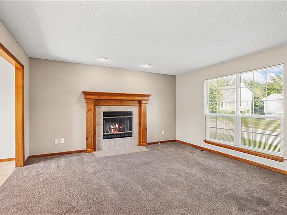 2nd image of 2009 Cypress Way