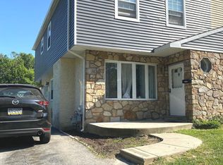 602 Rively Ave, Collingdale, PA 19023
