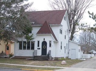 304 South St, Waunakee, WI 53597