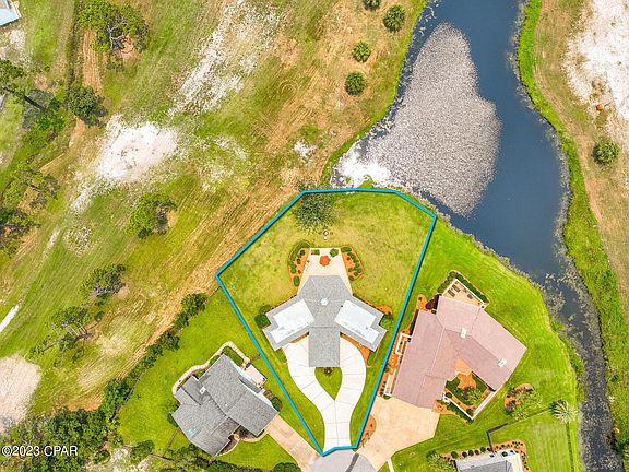 4th image of 628 Amberjack Dr