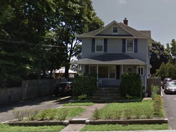 102 Park Avenue, Babylon, NY 11702