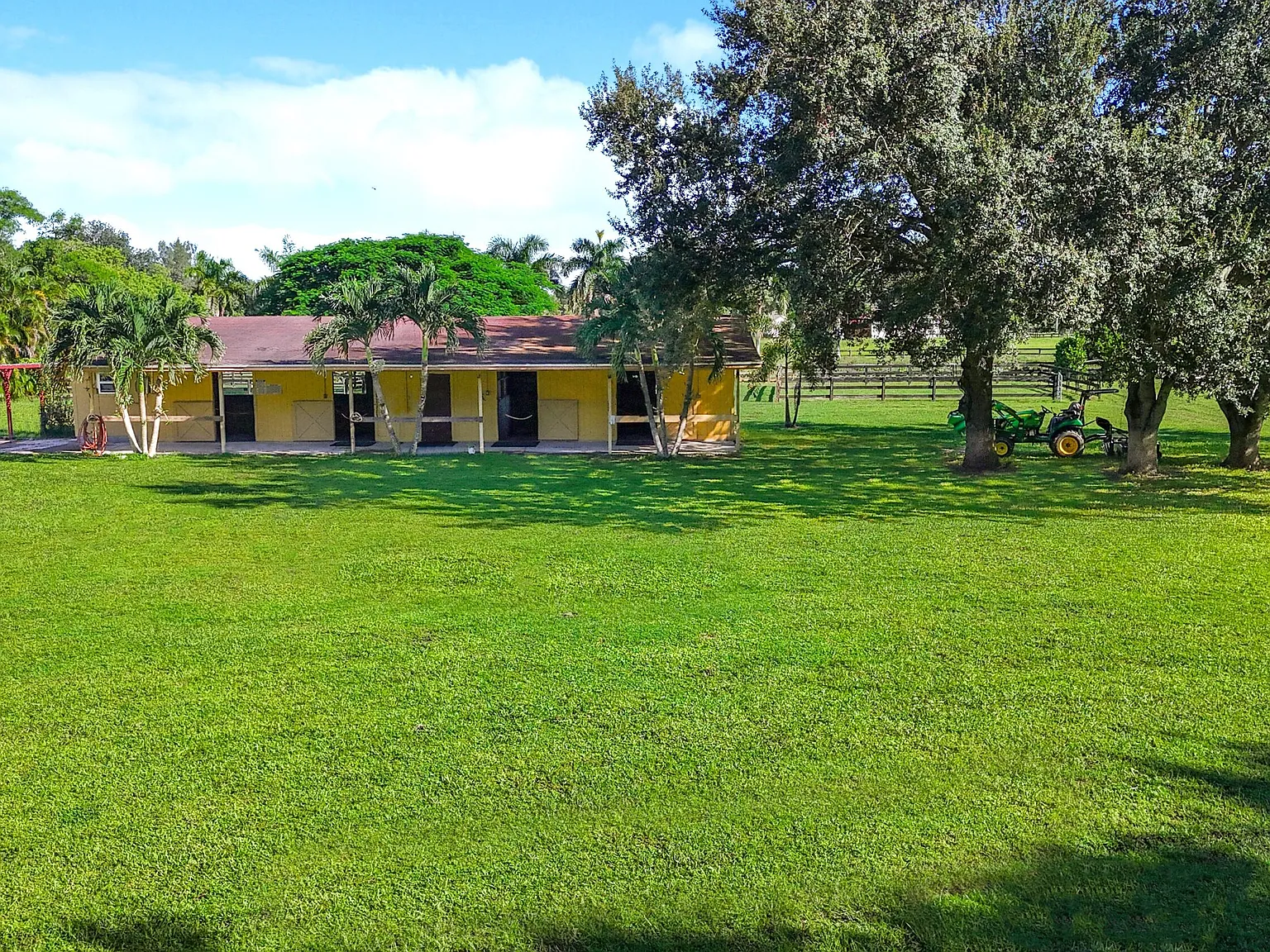 Studio, 1761 sqft, $4,800 — Photo 1