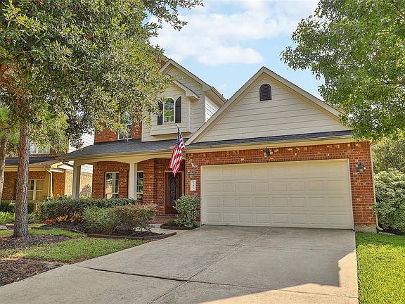 2nd image of 26422 Wellington Grove Cir