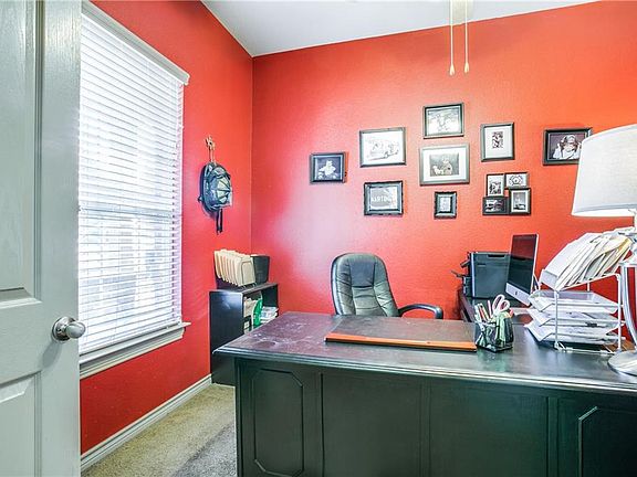 5th image of 12733 Creamello Ave