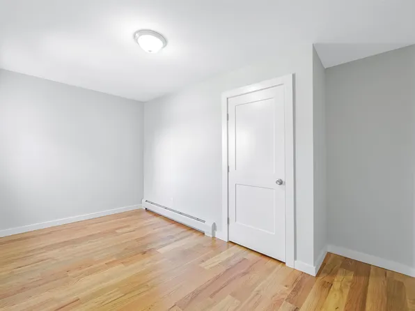 161 18th Street image 20 of 28