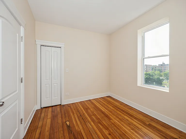 7551 S South Shore Dr #3 — Photo 11