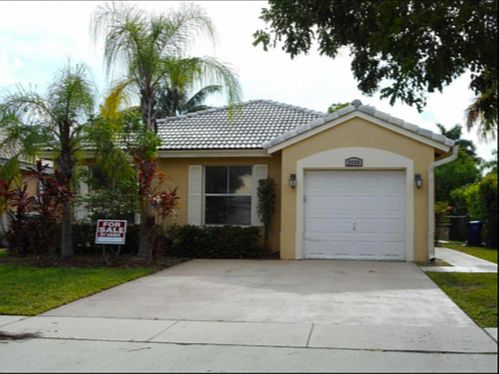 1st image of 2286 NW 208th Ter