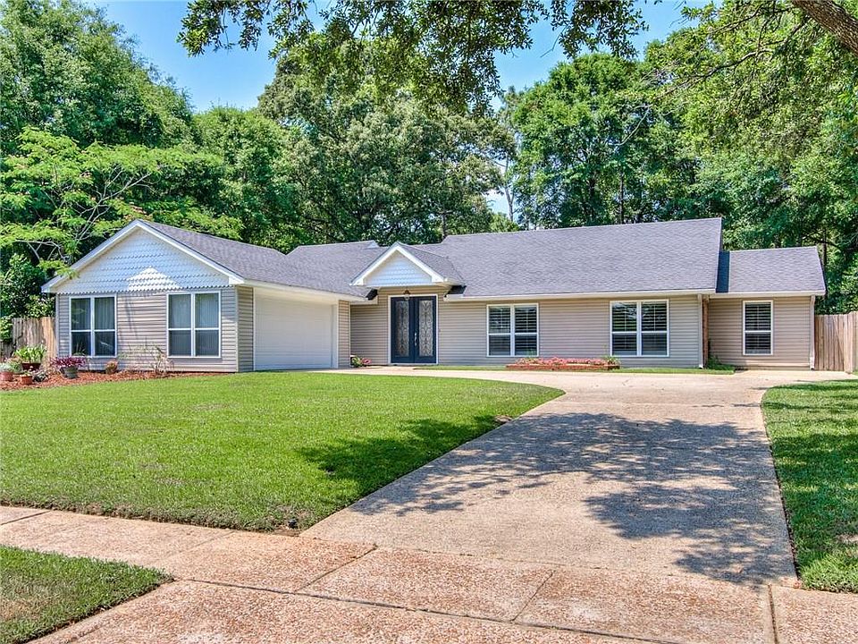 1st image of 6404 Sugar Creek Dr N