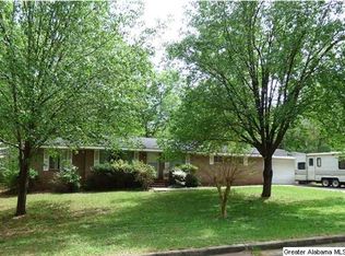 3032 Ashwood Rd, Bessemer, AL 35023