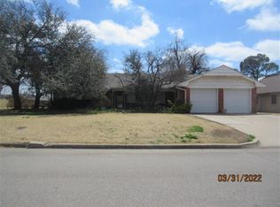 3000 Carlton Way, Oklahoma City, OK 73120