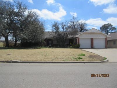 3000 Carlton Way, Oklahoma City, OK, 73120