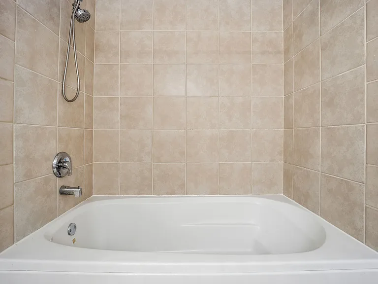 1524 S Sangamon St #514 — Photo 15
