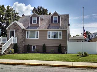 10 Massey St, Lodi, NJ 07644