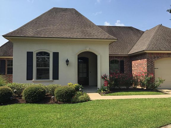 4th image of 110 Pecan Leaf Dr