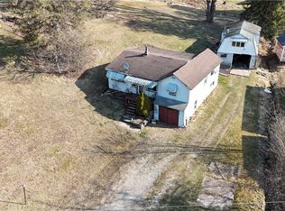 911 Old State Rd, Apollo, PA 15613