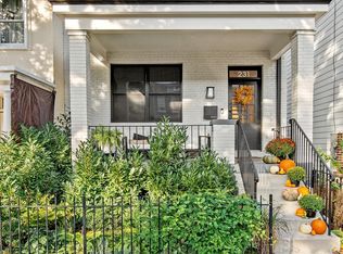 231 10th St SE, Washington, DC 20003
