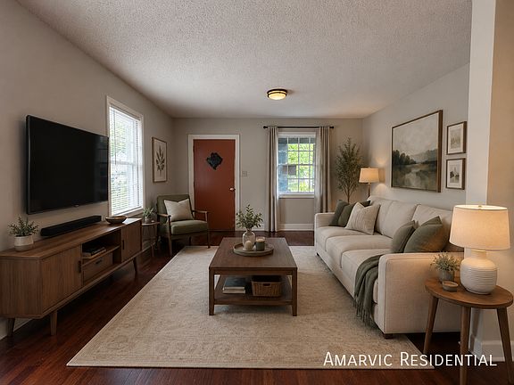 2nd image of 407 Dexter St