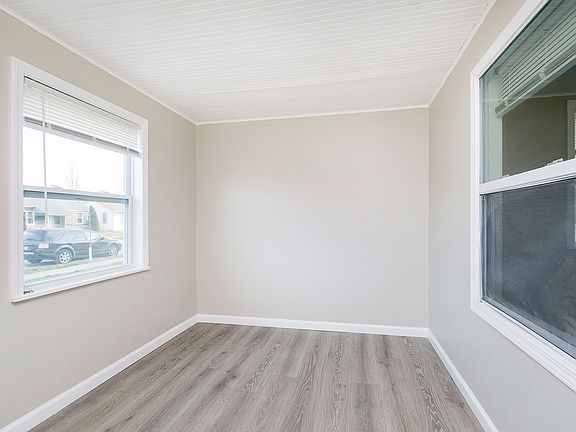 3rd image of 3937 E Spann Ave