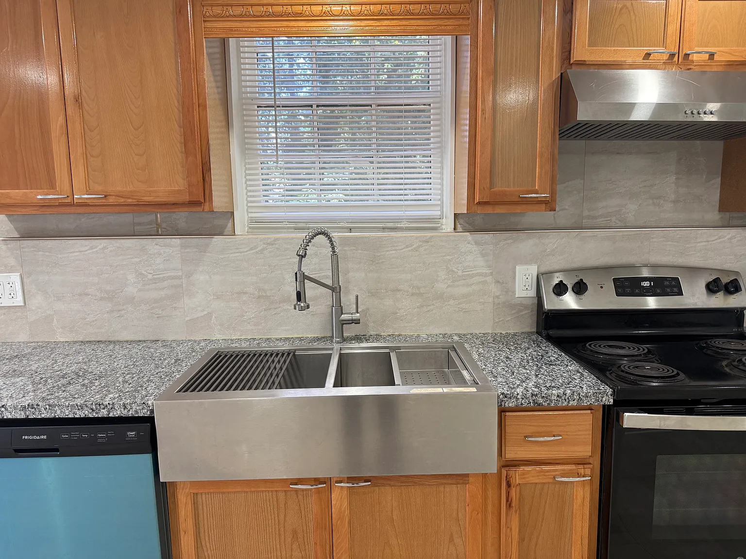 2 bed, 1675 sqft, $1,560 — Photo 4