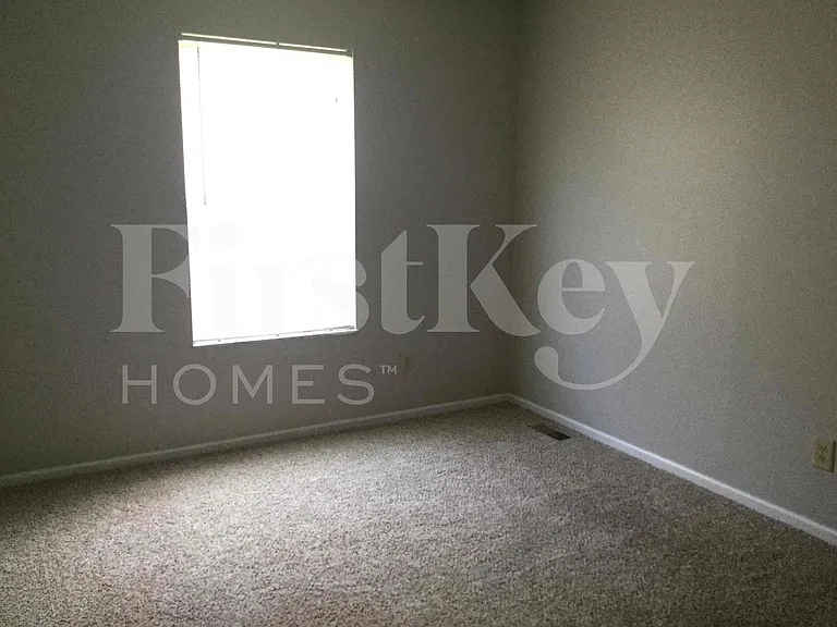 7249 Bennell Dr — Photo 22