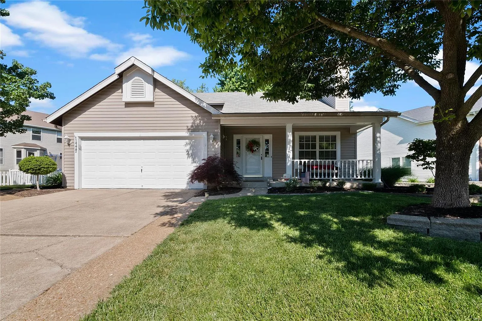 1777 Stoney Terrace Dr photo 1
