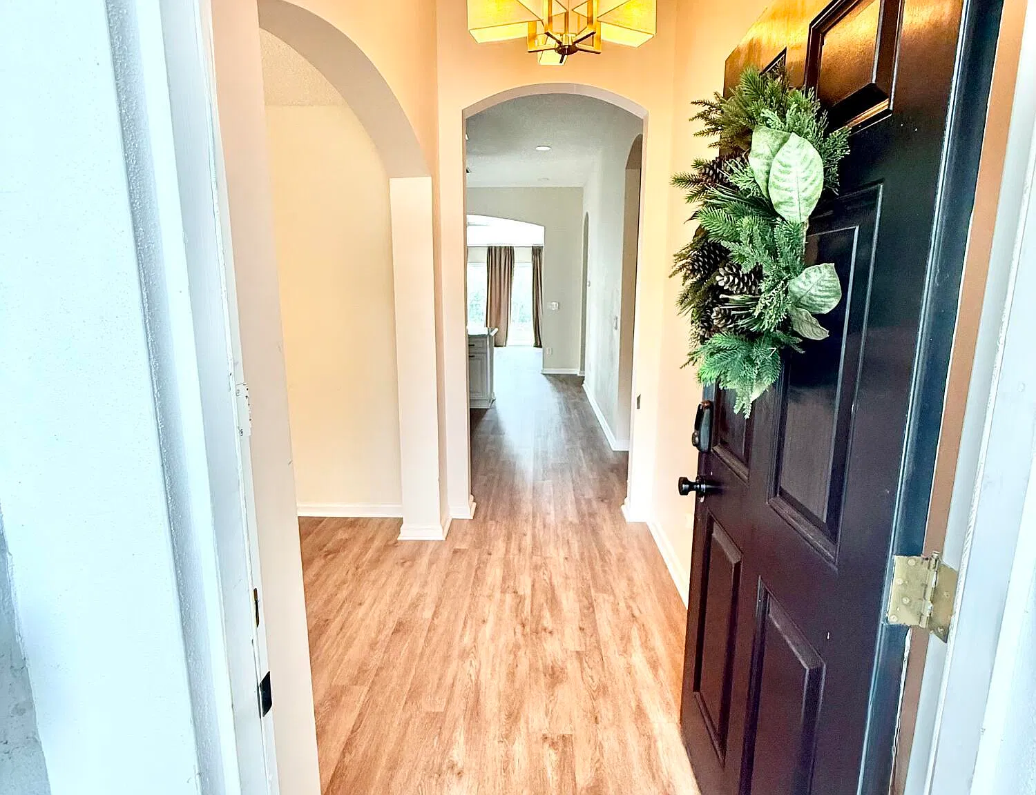 3 bed, 2.0 bath, 1543 sqft, $2,650 — Photo 3