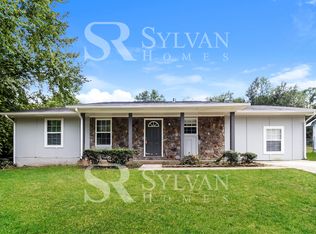 340 River Chase Dr, Jonesboro, GA 30238