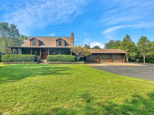 4574 Shamrock Ln, House Springs, MO 63051