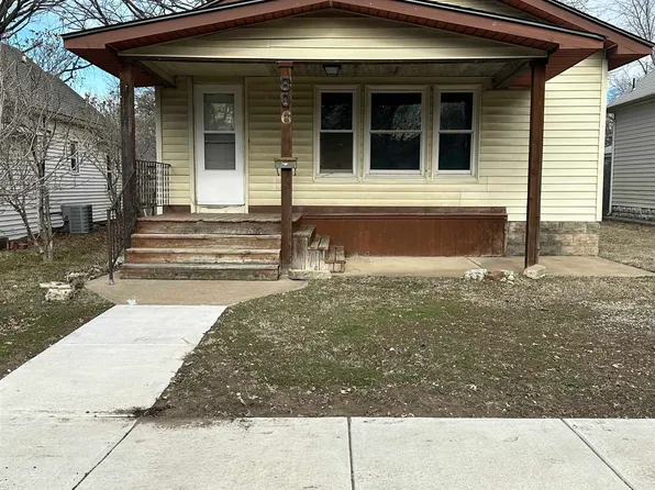 806 E 13th Ave, Winfield, KS 67156