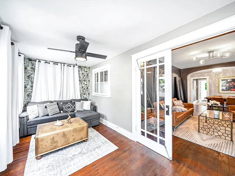 308 S L St — Photo 4