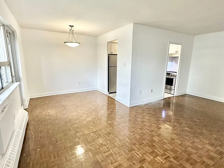 50 East St #106 — Photo 4