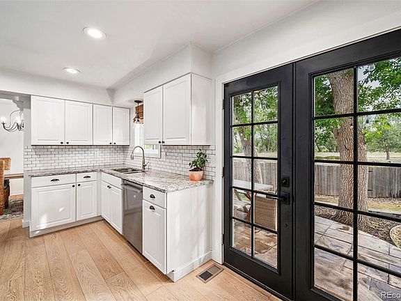 5th image of 1649 Gillette Court