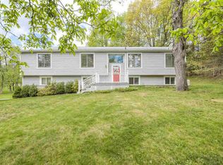 139 Mennella Rd, Poughquag, NY 12570
