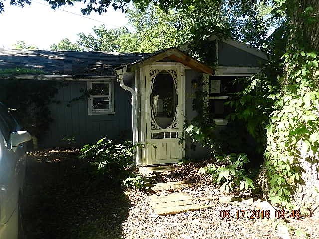 1st image of 503 W Hilltop Ln