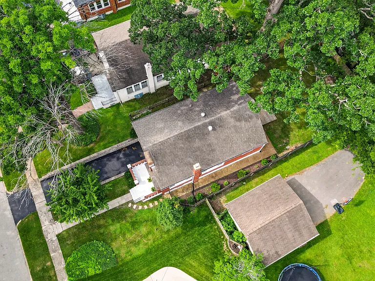 109 Handlan Ct — Photo 23