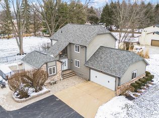 7199 Lee Rd, Westerville, OH 43081