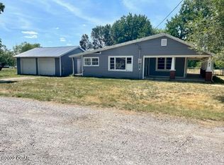 183 N Ash St, Bronaugh, MO 64728