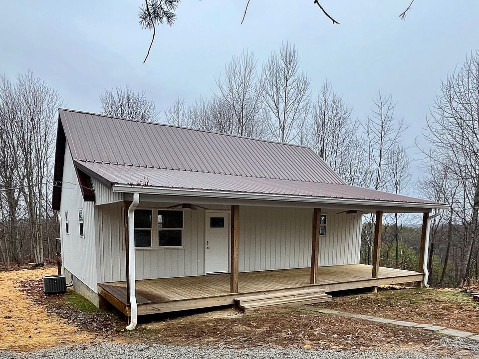 1st image of 469 Dickens Rd