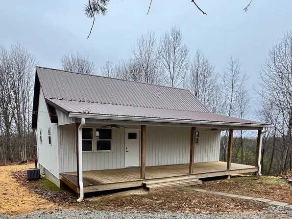 469 Dickens Rd, Oak Hill, OH 45656