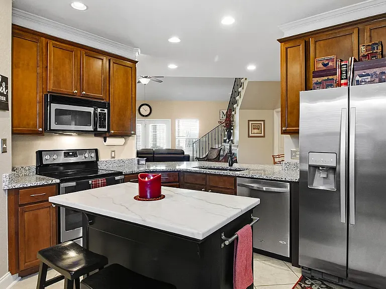 375 Meadow Walk Ln #375 — Photo 7
