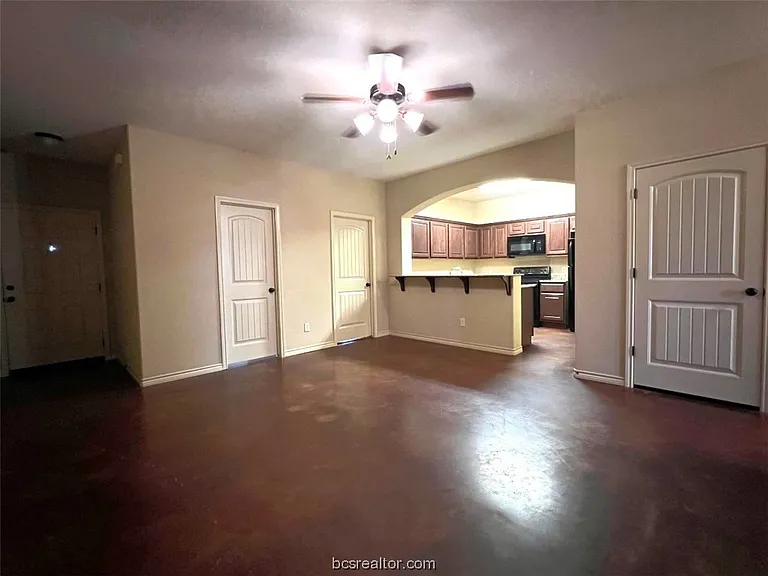 3339 General Pkwy — Photo 5